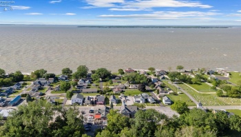 133 Clemons Street, Marblehead, 43440, ,13 BathroomsBathrooms,Residential,For Sale,Clemons,20261972