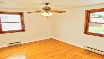 3322 Cromwell Drive, Oregon, 43616, 3 Bedrooms Bedrooms, ,2 BathroomsBathrooms,Residential,For Sale,Cromwell,20261963