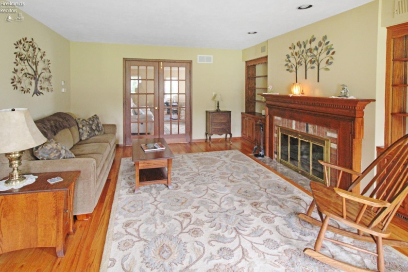 9775 Bloom Road, Oak Harbor, 43449, 4 Bedrooms Bedrooms, ,3 BathroomsBathrooms,Residential,For Sale,Bloom,20261807