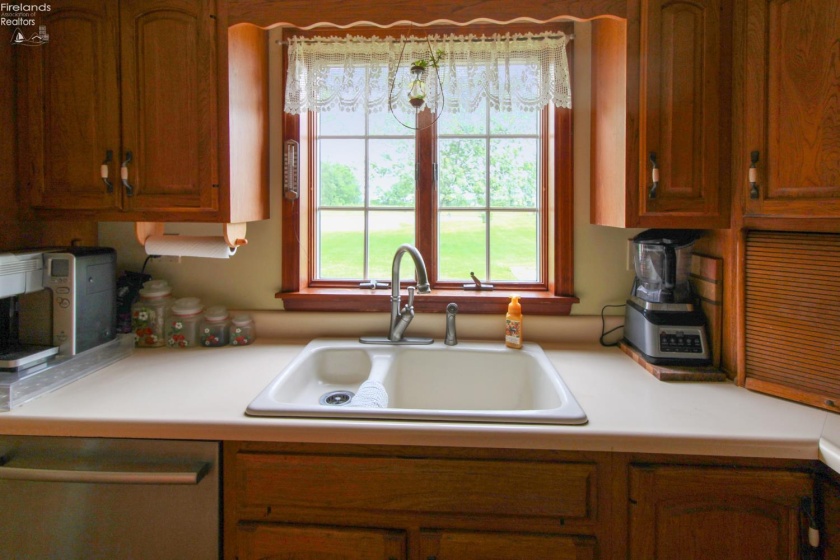 9775 Bloom Road, Oak Harbor, 43449, 4 Bedrooms Bedrooms, ,3 BathroomsBathrooms,Residential,For Sale,Bloom,20261807