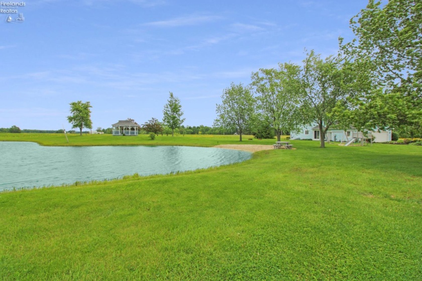 9775 Bloom Road, Oak Harbor, 43449, 4 Bedrooms Bedrooms, ,3 BathroomsBathrooms,Residential,For Sale,Bloom,20261807
