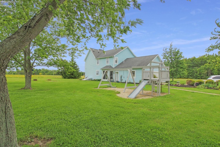 9775 Bloom Road, Oak Harbor, 43449, 4 Bedrooms Bedrooms, ,3 BathroomsBathrooms,Residential,For Sale,Bloom,20261807