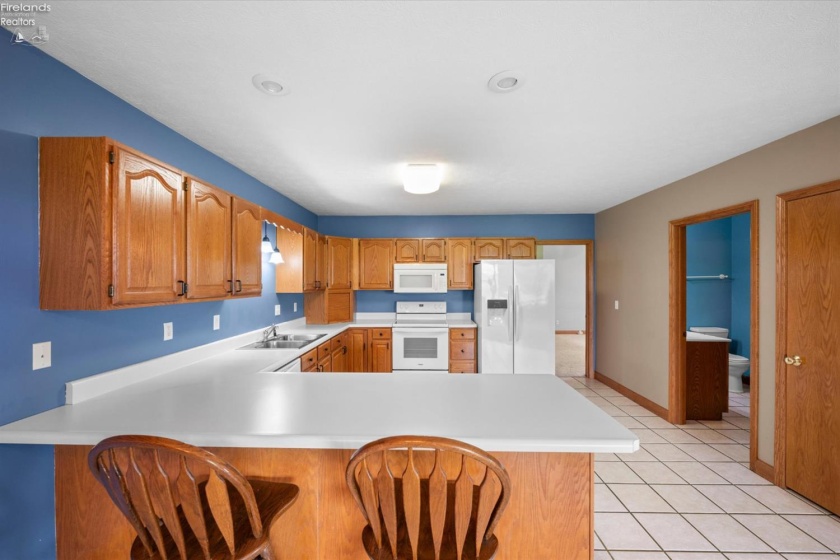6136 State Route 113, Bellevue, 44811, 5 Bedrooms Bedrooms, ,5 BathroomsBathrooms,Residential,For Sale,State Route 113,20261876