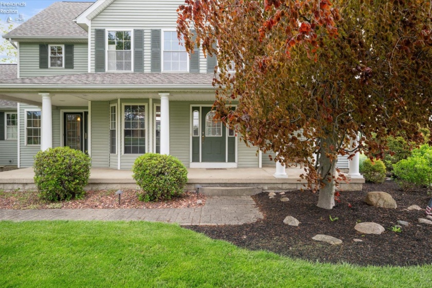 6136 State Route 113, Bellevue, 44811, 5 Bedrooms Bedrooms, ,5 BathroomsBathrooms,Residential,For Sale,State Route 113,20261876