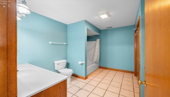 6136 State Route 113, Bellevue, 44811, 5 Bedrooms Bedrooms, ,5 BathroomsBathrooms,Residential,For Sale,State Route 113,20261876