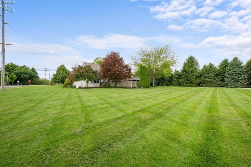 6136 State Route 113, Bellevue, 44811, 5 Bedrooms Bedrooms, ,5 BathroomsBathrooms,Residential,For Sale,State Route 113,20261876