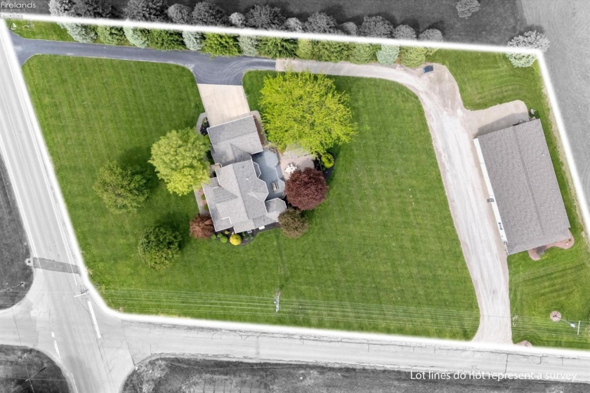 6136 State Route 113, Bellevue, 44811, 5 Bedrooms Bedrooms, ,5 BathroomsBathrooms,Residential,For Sale,State Route 113,20261876