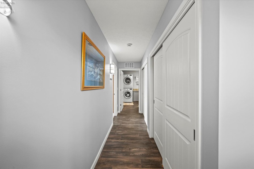 1511 Anchor Avenue, Port Clinton, 43452, 3 Bedrooms Bedrooms, ,3 BathroomsBathrooms,Residential,For Sale,Anchor,20261882
