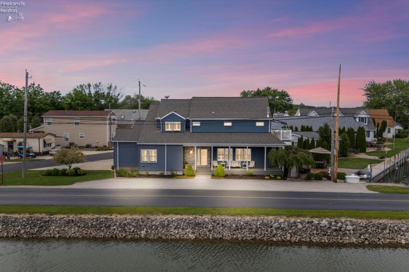 1511 Anchor Avenue, Port Clinton, 43452, 3 Bedrooms Bedrooms, ,3 BathroomsBathrooms,Residential,For Sale,Anchor,20261882