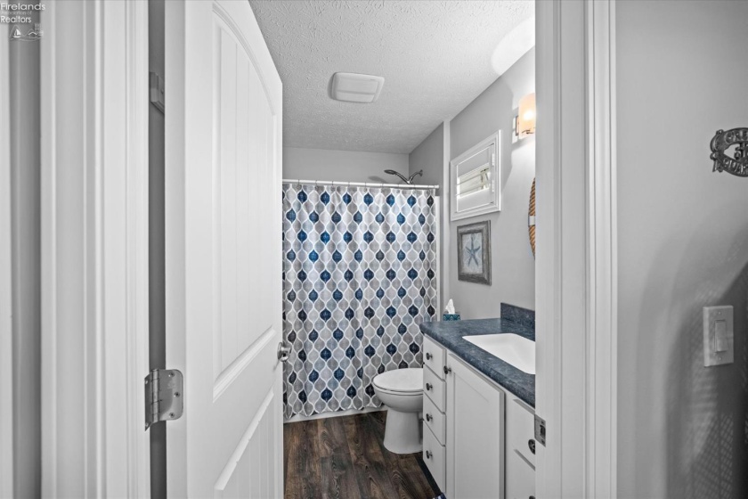 1511 Anchor Avenue, Port Clinton, 43452, 3 Bedrooms Bedrooms, ,3 BathroomsBathrooms,Residential,For Sale,Anchor,20261882