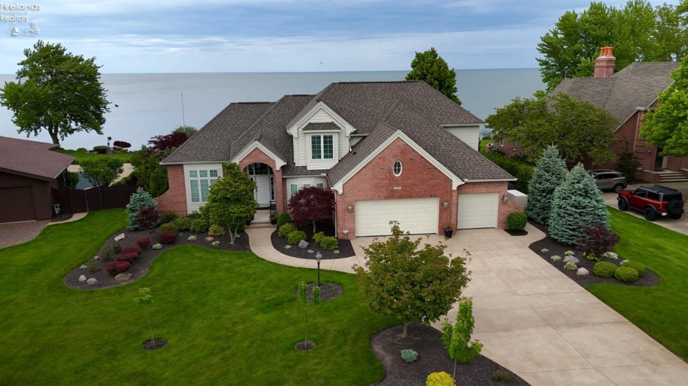 1705 Lands End Drive, Huron, 44839, 4 Bedrooms Bedrooms, ,5 BathroomsBathrooms,Residential,For Sale,Lands End,20261942