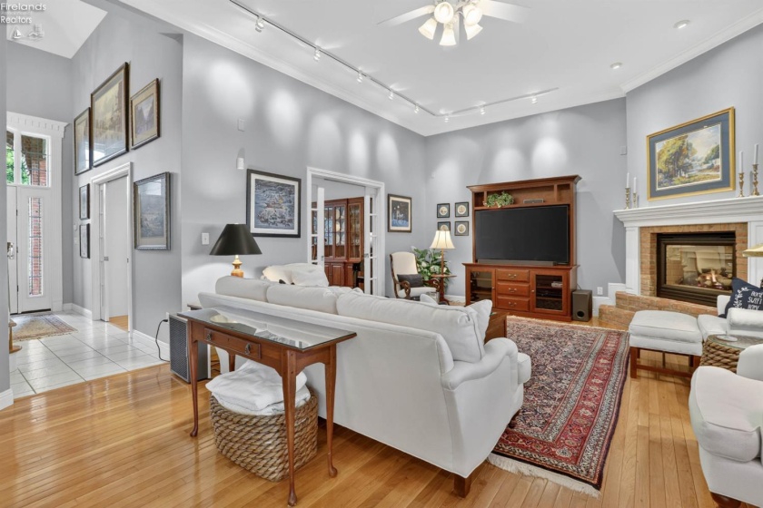 1705 Lands End Drive, Huron, 44839, 4 Bedrooms Bedrooms, ,5 BathroomsBathrooms,Residential,For Sale,Lands End,20261942