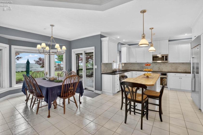 1705 Lands End Drive, Huron, 44839, 4 Bedrooms Bedrooms, ,5 BathroomsBathrooms,Residential,For Sale,Lands End,20261942