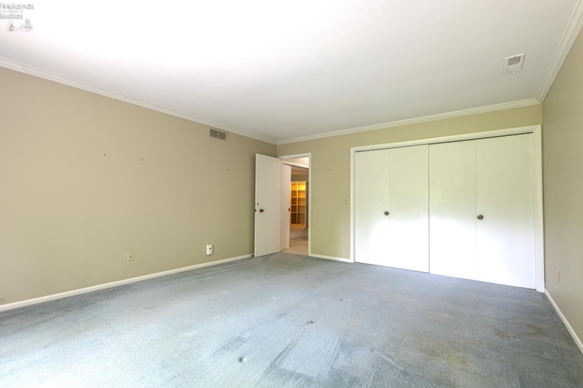 3917 Hilltop Drive, Huron, 44839, 2 Bedrooms Bedrooms, ,3 BathroomsBathrooms,Residential,For Sale,Hilltop,20261986