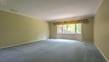 3917 Hilltop Drive, Huron, 44839, 2 Bedrooms Bedrooms, ,3 BathroomsBathrooms,Residential,For Sale,Hilltop,20261986