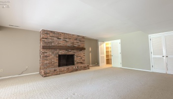 3917 Hilltop Drive, Huron, 44839, 2 Bedrooms Bedrooms, ,3 BathroomsBathrooms,Residential,For Sale,Hilltop,20261986