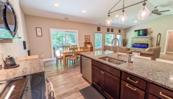 314 Lighthouse Oval, Marblehead, 43440, 3 Bedrooms Bedrooms, ,2 BathroomsBathrooms,Residential,For Sale,Lighthouse Oval,20261975
