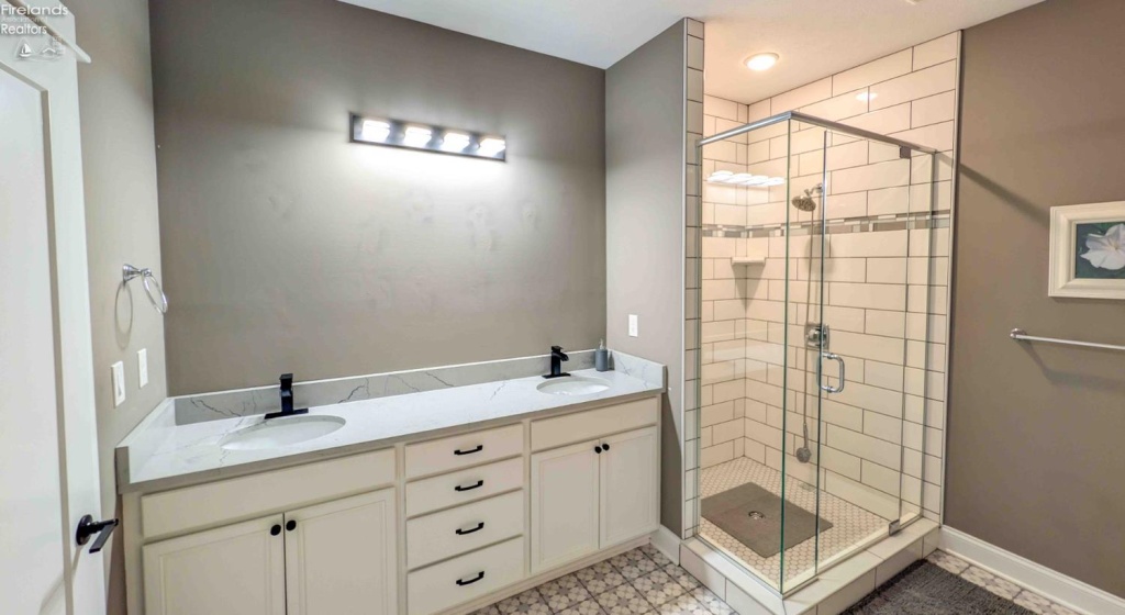 314 Lighthouse Oval, Marblehead, 43440, 3 Bedrooms Bedrooms, ,2 BathroomsBathrooms,Residential,For Sale,Lighthouse Oval,20261975