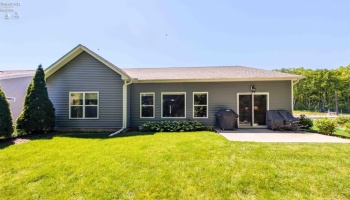 314 Lighthouse Oval, Marblehead, 43440, 3 Bedrooms Bedrooms, ,2 BathroomsBathrooms,Residential,For Sale,Lighthouse Oval,20261975