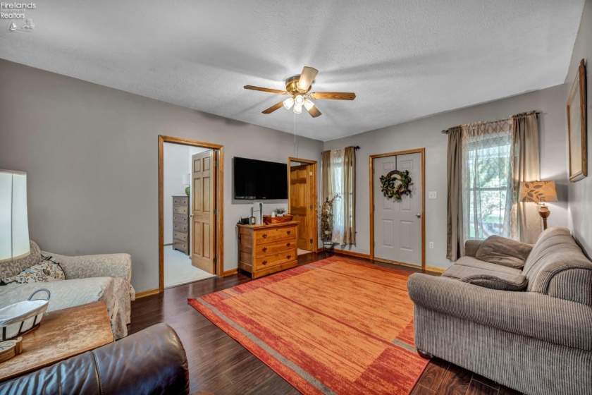 2250 Claus, Vermilion, 44089, 6 Bedrooms Bedrooms, ,3 BathroomsBathrooms,Residential,For Sale,Claus,20262008