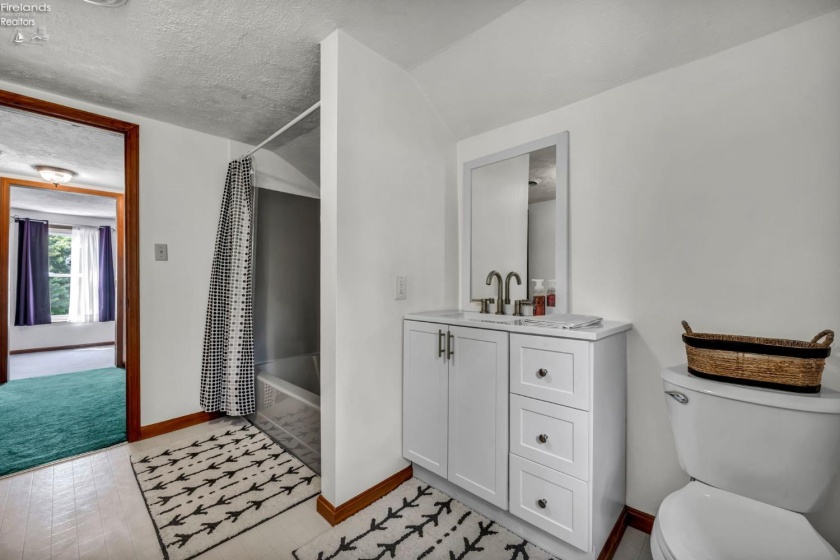 2250 Claus, Vermilion, 44089, 6 Bedrooms Bedrooms, ,3 BathroomsBathrooms,Residential,For Sale,Claus,20262008
