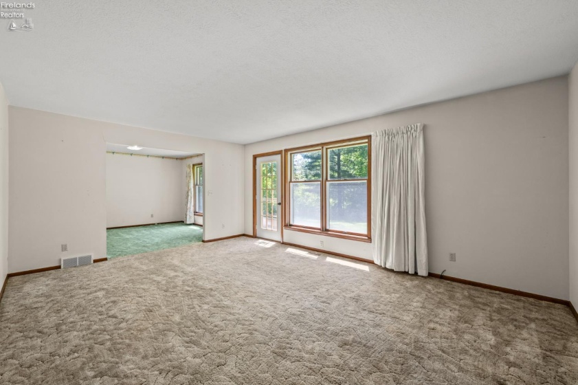 1811 Jeffries Road, Huron, 44839, 4 Bedrooms Bedrooms, ,3 BathroomsBathrooms,Residential,For Sale,Jeffries,20261978
