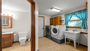 1811 Jeffries Road, Huron, 44839, 4 Bedrooms Bedrooms, ,3 BathroomsBathrooms,Residential,For Sale,Jeffries,20261978