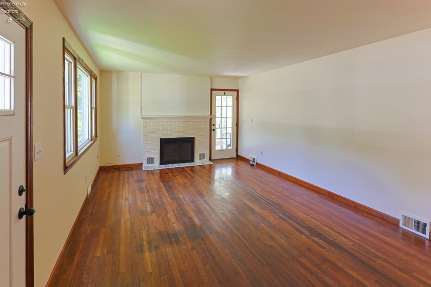 49 Christie Avenue, Norwalk, 44857, 3 Bedrooms Bedrooms, ,2 BathroomsBathrooms,Residential,For Sale,Christie,20261947