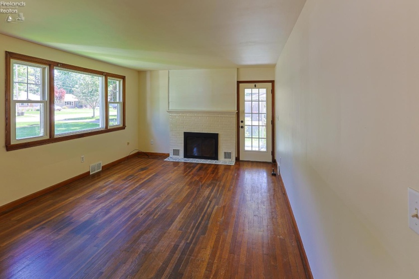 49 Christie Avenue, Norwalk, 44857, 3 Bedrooms Bedrooms, ,2 BathroomsBathrooms,Residential,For Sale,Christie,20261947