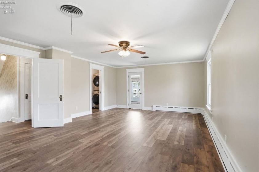 209 Jefferson Street, Tiffin, 44883, 4 Bedrooms Bedrooms, ,3 BathroomsBathrooms,Residential,For Sale,Jefferson,20261933