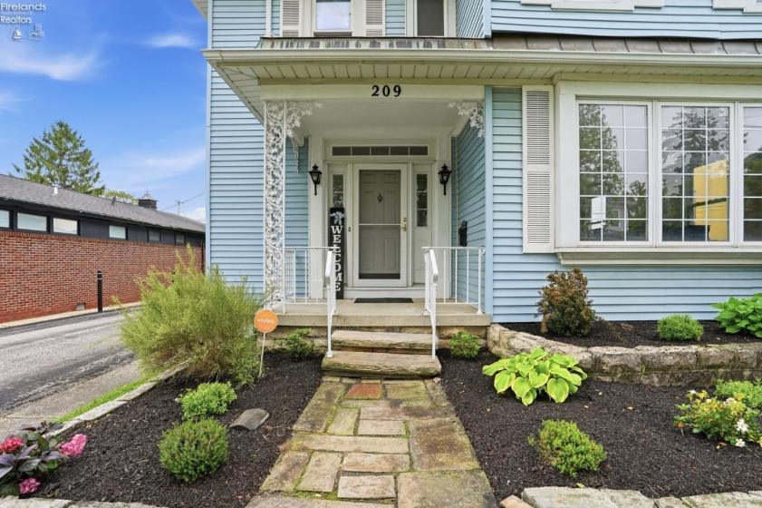 209 Jefferson Street, Tiffin, 44883, 4 Bedrooms Bedrooms, ,3 BathroomsBathrooms,Residential,For Sale,Jefferson,20261933
