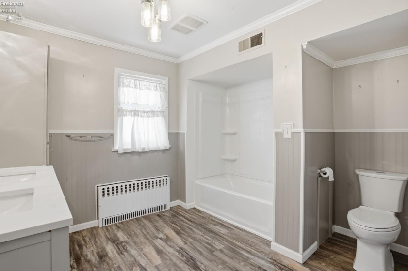 209 Jefferson Street, Tiffin, 44883, 4 Bedrooms Bedrooms, ,3 BathroomsBathrooms,Residential,For Sale,Jefferson,20261933