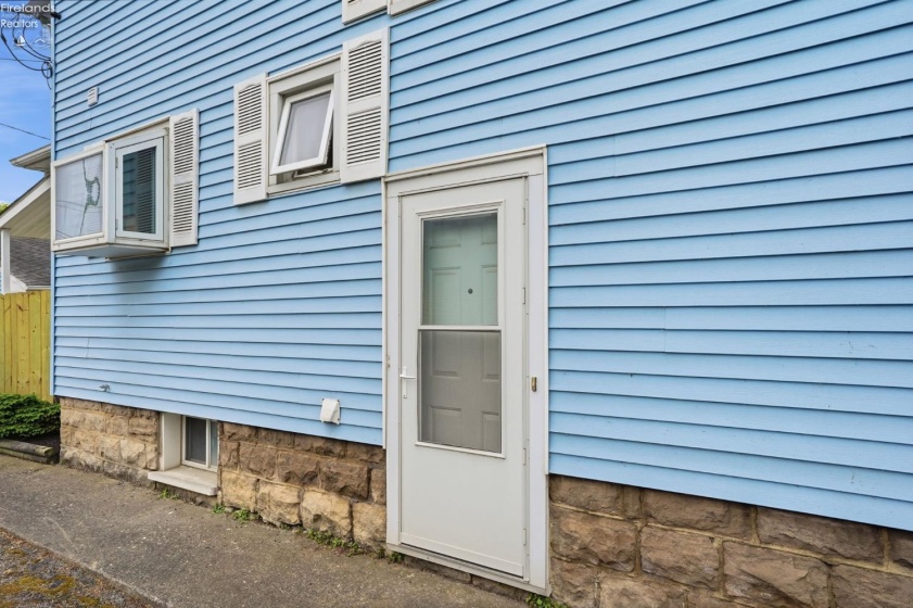 209 Jefferson Street, Tiffin, 44883, 4 Bedrooms Bedrooms, ,3 BathroomsBathrooms,Residential,For Sale,Jefferson,20261933