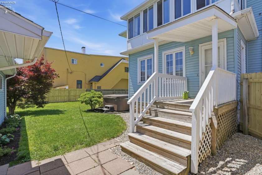 209 Jefferson Street, Tiffin, 44883, 4 Bedrooms Bedrooms, ,3 BathroomsBathrooms,Residential,For Sale,Jefferson,20261933