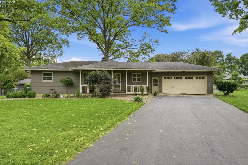 65 Lincoln Road, Tiffin, 44883, 3 Bedrooms Bedrooms, ,2 BathroomsBathrooms,Residential,For Sale,Lincoln,20261932