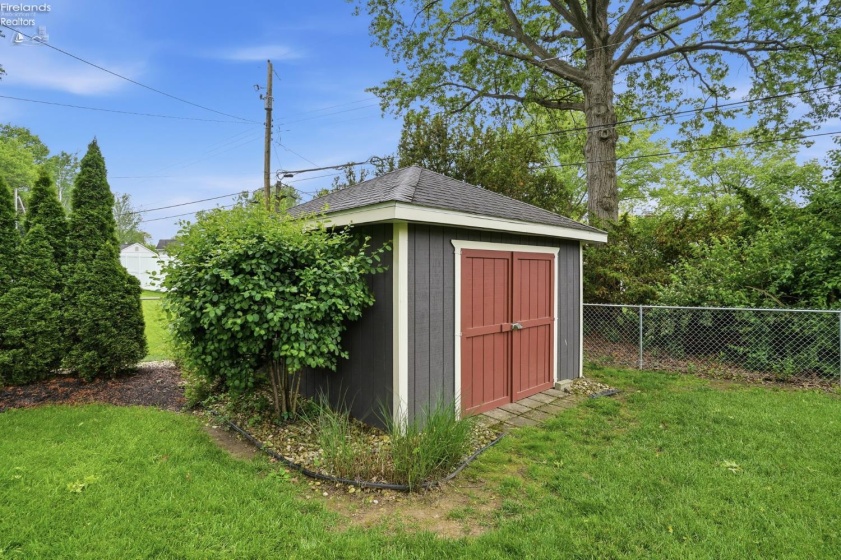 65 Lincoln Road, Tiffin, 44883, 3 Bedrooms Bedrooms, ,2 BathroomsBathrooms,Residential,For Sale,Lincoln,20261932