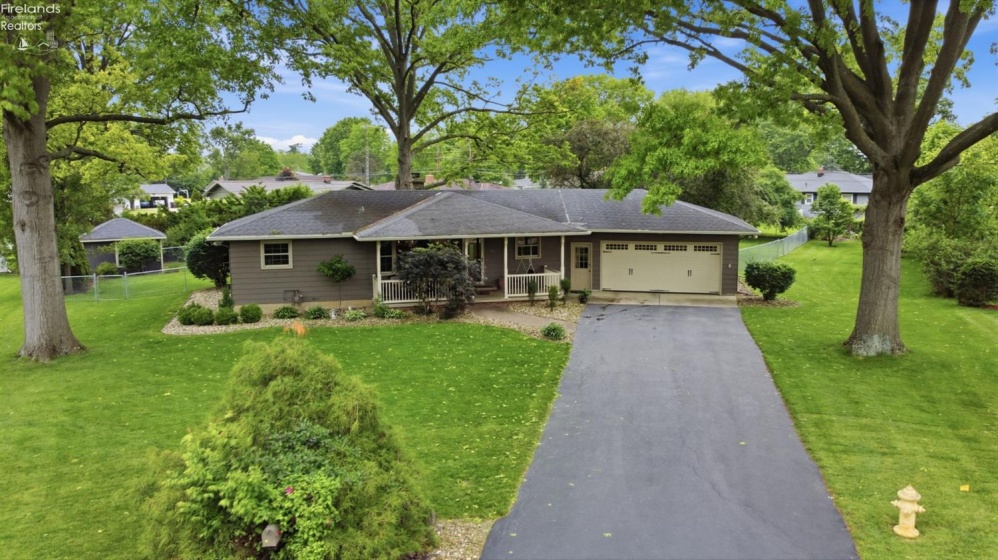 65 Lincoln Road, Tiffin, 44883, 3 Bedrooms Bedrooms, ,2 BathroomsBathrooms,Residential,For Sale,Lincoln,20261932