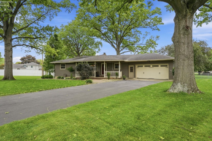 65 Lincoln Road, Tiffin, 44883, 3 Bedrooms Bedrooms, ,2 BathroomsBathrooms,Residential,For Sale,Lincoln,20261932