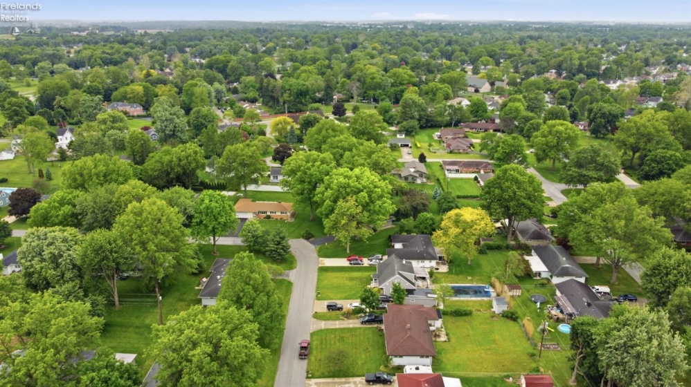 65 Lincoln Road, Tiffin, 44883, 3 Bedrooms Bedrooms, ,2 BathroomsBathrooms,Residential,For Sale,Lincoln,20261932