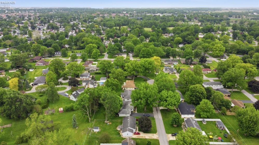 65 Lincoln Road, Tiffin, 44883, 3 Bedrooms Bedrooms, ,2 BathroomsBathrooms,Residential,For Sale,Lincoln,20261932