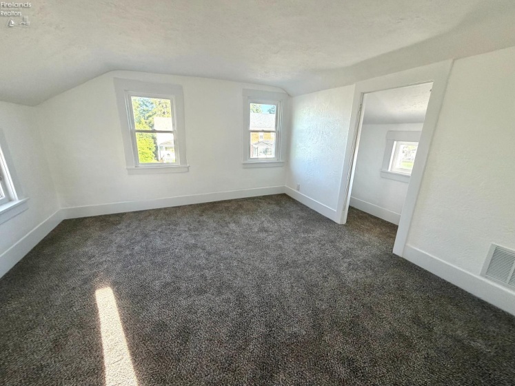 344 Circular Street, Tiffin, 44883, 3 Bedrooms Bedrooms, ,1 BathroomBathrooms,Residential,For Sale,Circular,20262011