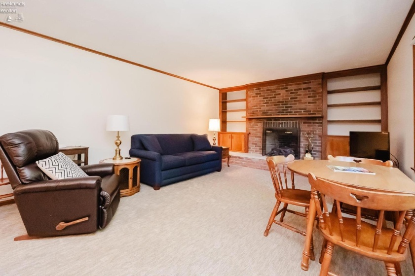 1011 Dockway, Huron, 44839, 3 Bedrooms Bedrooms, ,3 BathroomsBathrooms,Residential,For Sale,Dockway,20262001