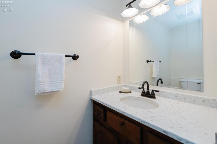1011 Dockway, Huron, 44839, 3 Bedrooms Bedrooms, ,3 BathroomsBathrooms,Residential,For Sale,Dockway,20262001