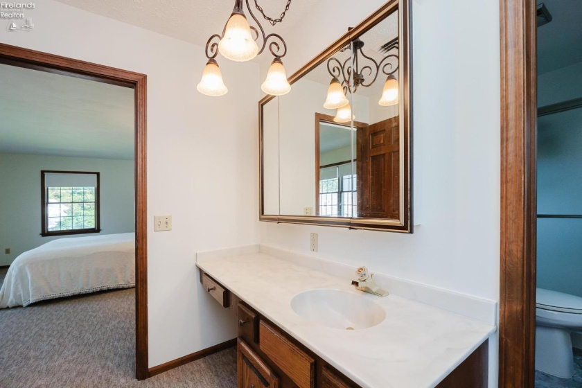 1011 Dockway, Huron, 44839, 3 Bedrooms Bedrooms, ,3 BathroomsBathrooms,Residential,For Sale,Dockway,20262001