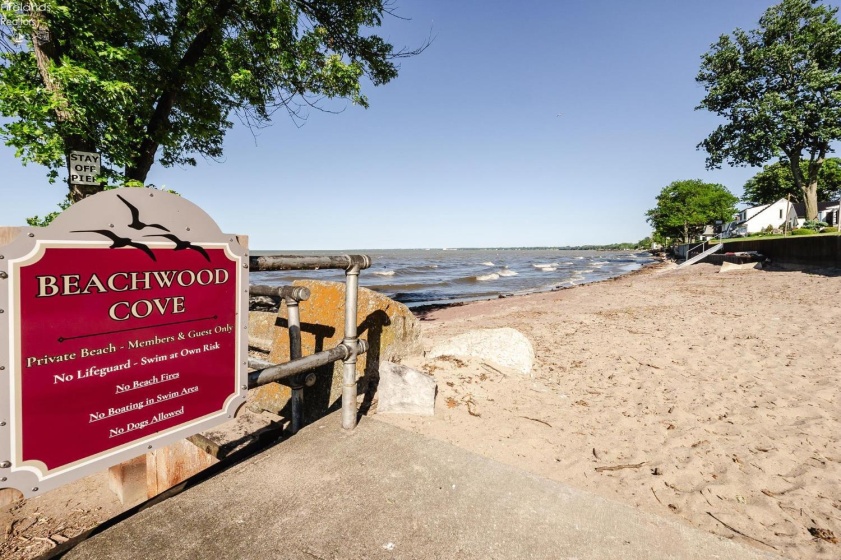 1011 Dockway, Huron, 44839, 3 Bedrooms Bedrooms, ,3 BathroomsBathrooms,Residential,For Sale,Dockway,20262001