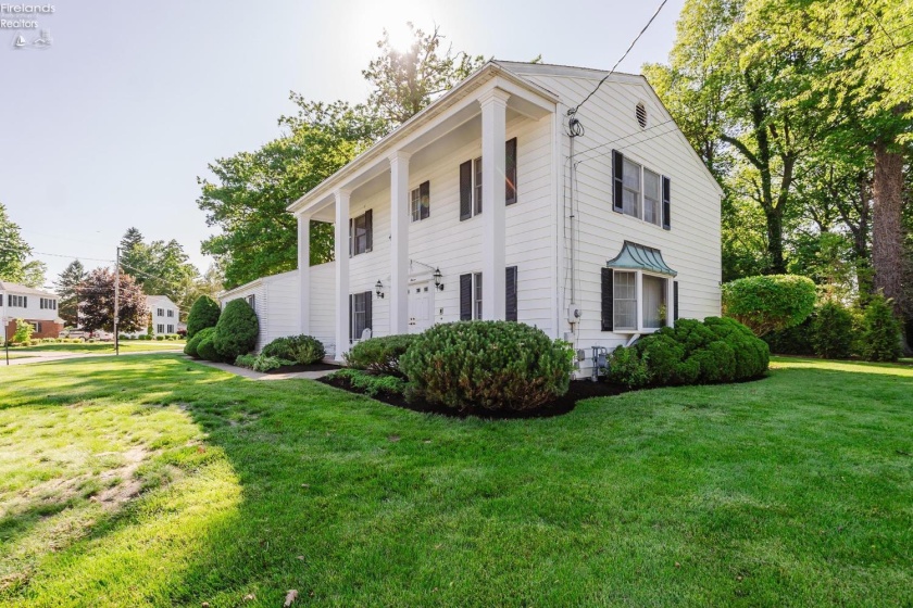 1011 Dockway, Huron, 44839, 3 Bedrooms Bedrooms, ,3 BathroomsBathrooms,Residential,For Sale,Dockway,20262001