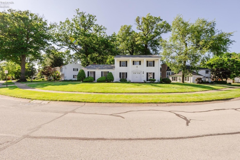 1011 Dockway, Huron, 44839, 3 Bedrooms Bedrooms, ,3 BathroomsBathrooms,Residential,For Sale,Dockway,20262001