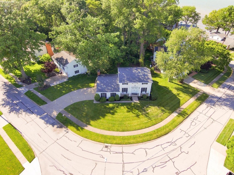 1011 Dockway, Huron, 44839, 3 Bedrooms Bedrooms, ,3 BathroomsBathrooms,Residential,For Sale,Dockway,20262001