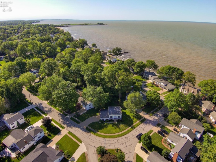 1011 Dockway, Huron, 44839, 3 Bedrooms Bedrooms, ,3 BathroomsBathrooms,Residential,For Sale,Dockway,20262001
