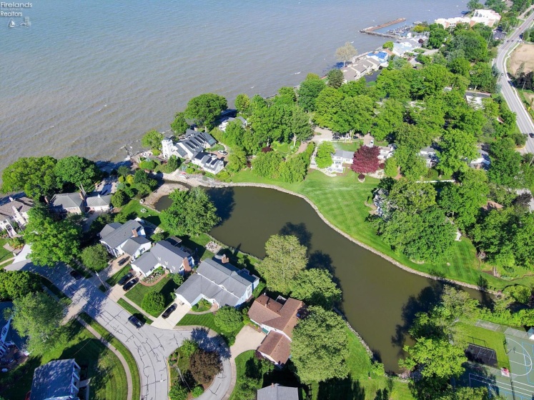 1011 Dockway, Huron, 44839, 3 Bedrooms Bedrooms, ,3 BathroomsBathrooms,Residential,For Sale,Dockway,20262001